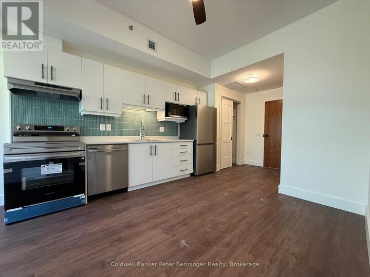 Property Photo:  604 South Queen Street South 302  ON N0G 2N0 