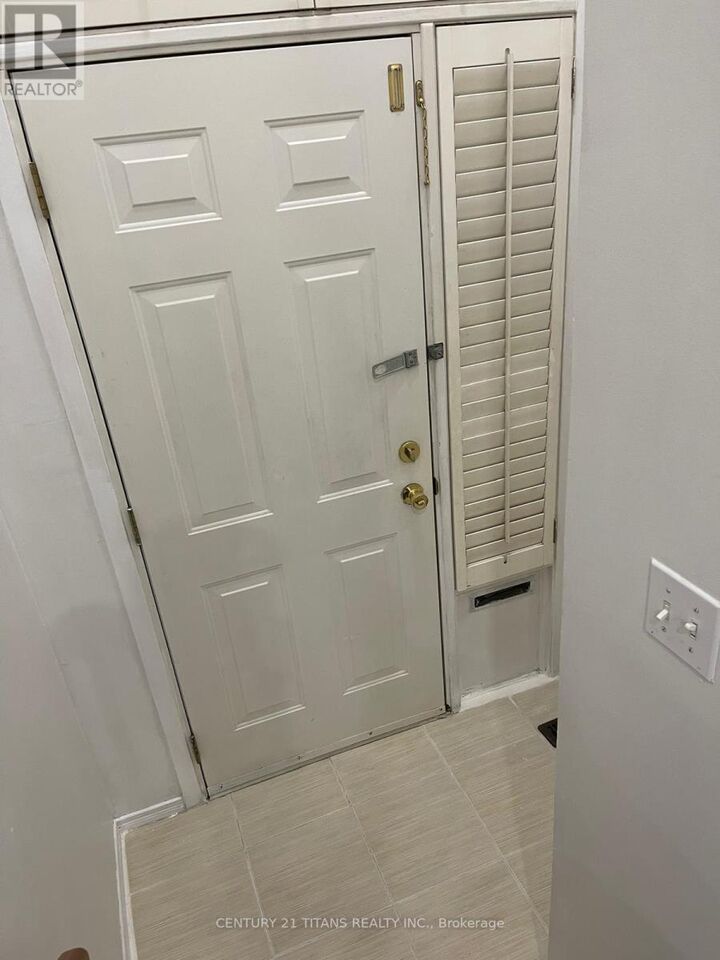 Property Photo: 371 Orton Park Road 97 ON M1G 3V1