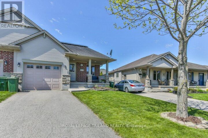 Property Photo:  14 Alderwood Court  ON N5P 0B2 