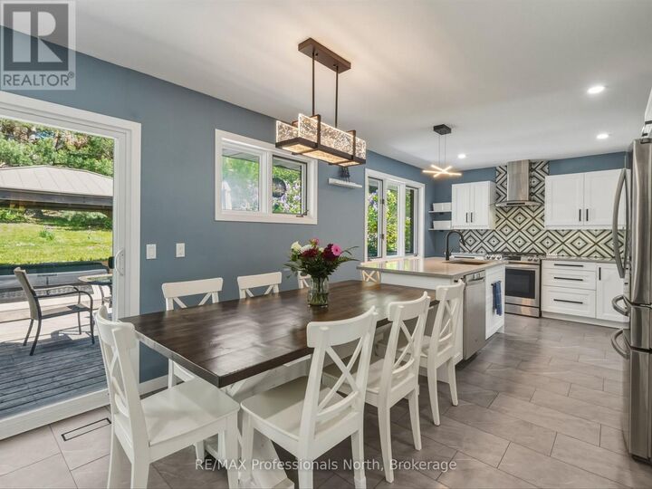 Property Photo:  240 Oriole Crescent  ON P1P 1C6 