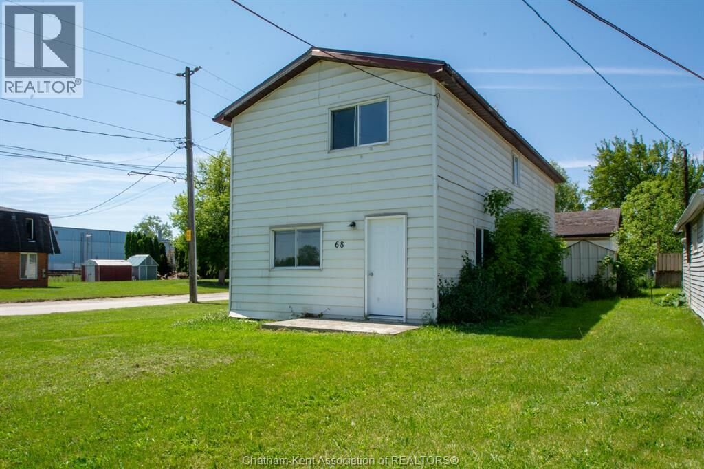 Property Photo:  68 Sass Road  ON N7M 5J4 