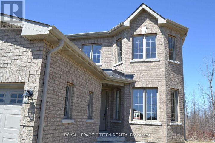 Property Photo: 41 Carew Boulevard ON K9V 0P7