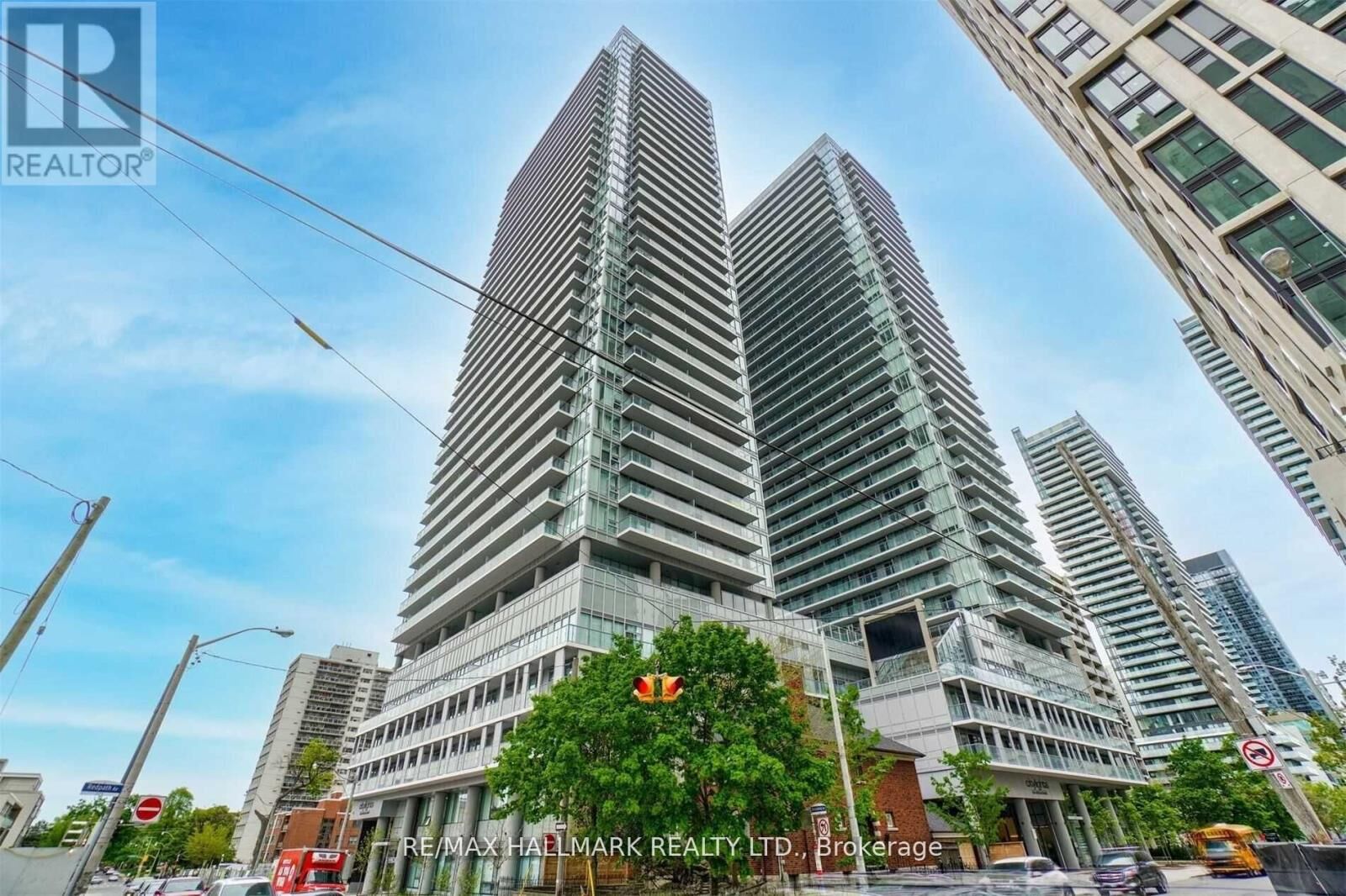 Property Photo:  99 Broadway Avenue 907  ON M4P 0E3 