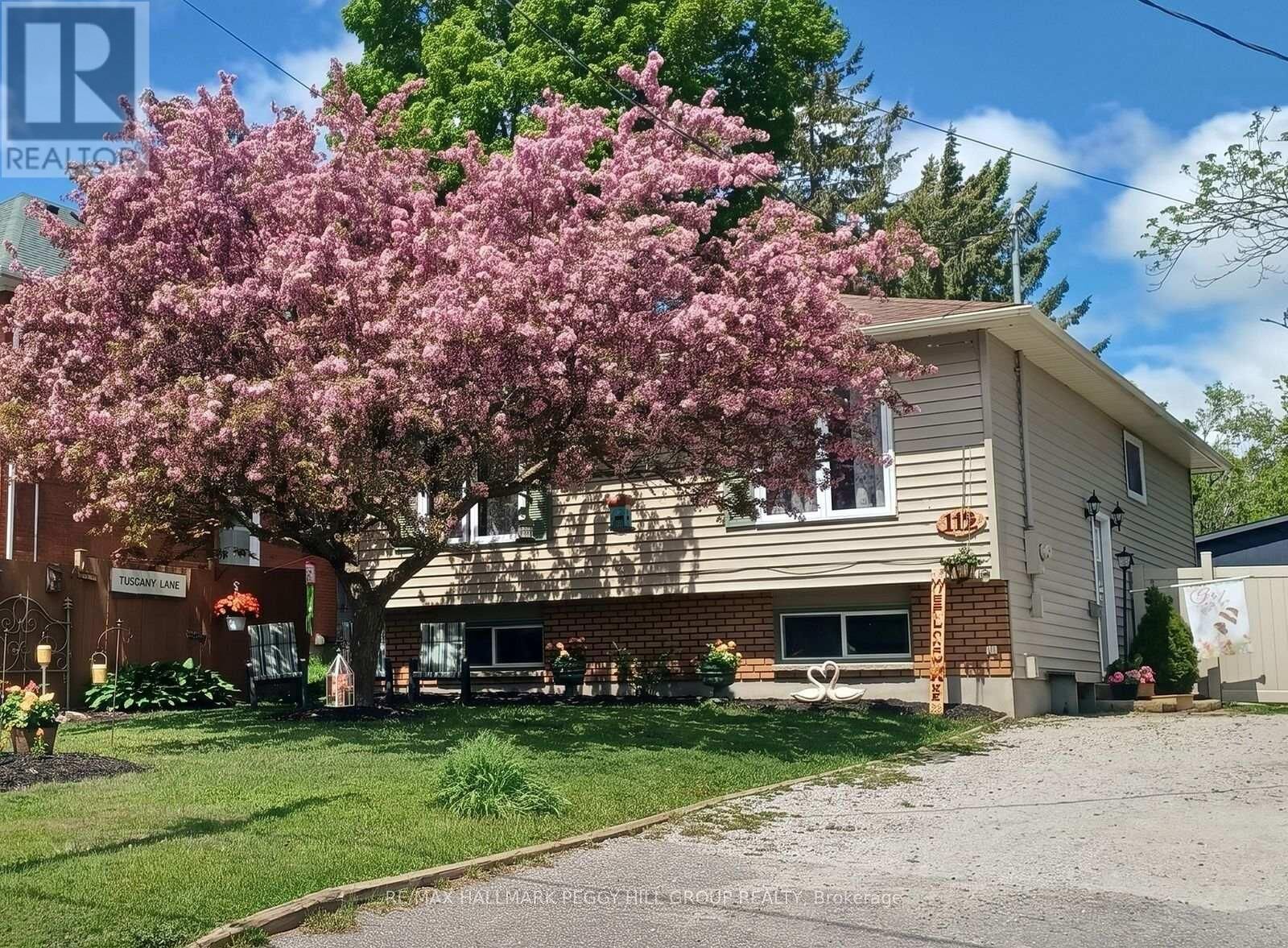 Property Photo:  112 Borland Street East  ON L3V 2B7 