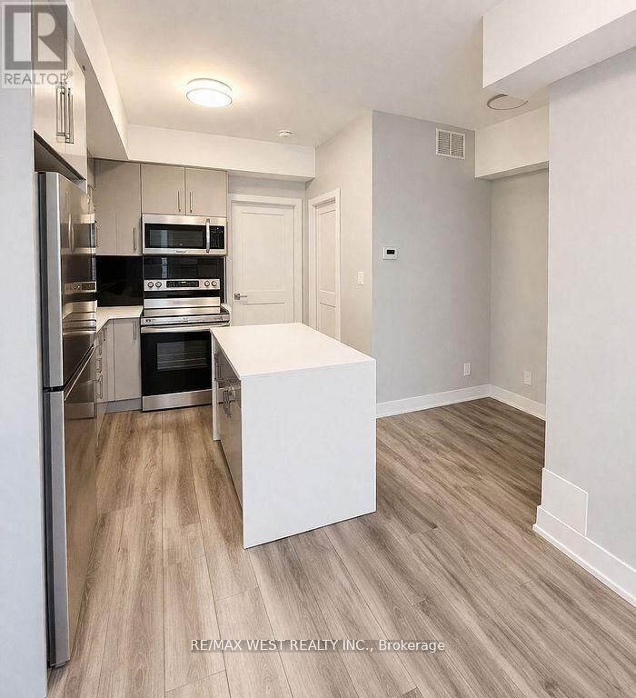 Property Photo:  6065 McLeod Road 110  ON L2G 0Z7 