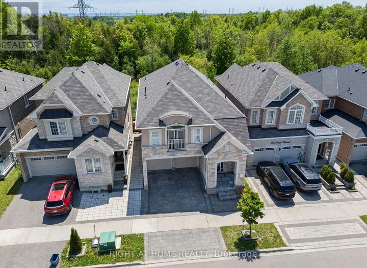 Property Photo:  1056 Foxtail Crescent  ON L1X 0E7 