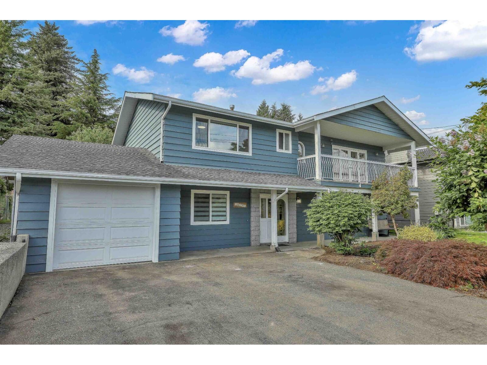 Property Photo:  35163 Ewert Avenue  BC V2V 6S7 
