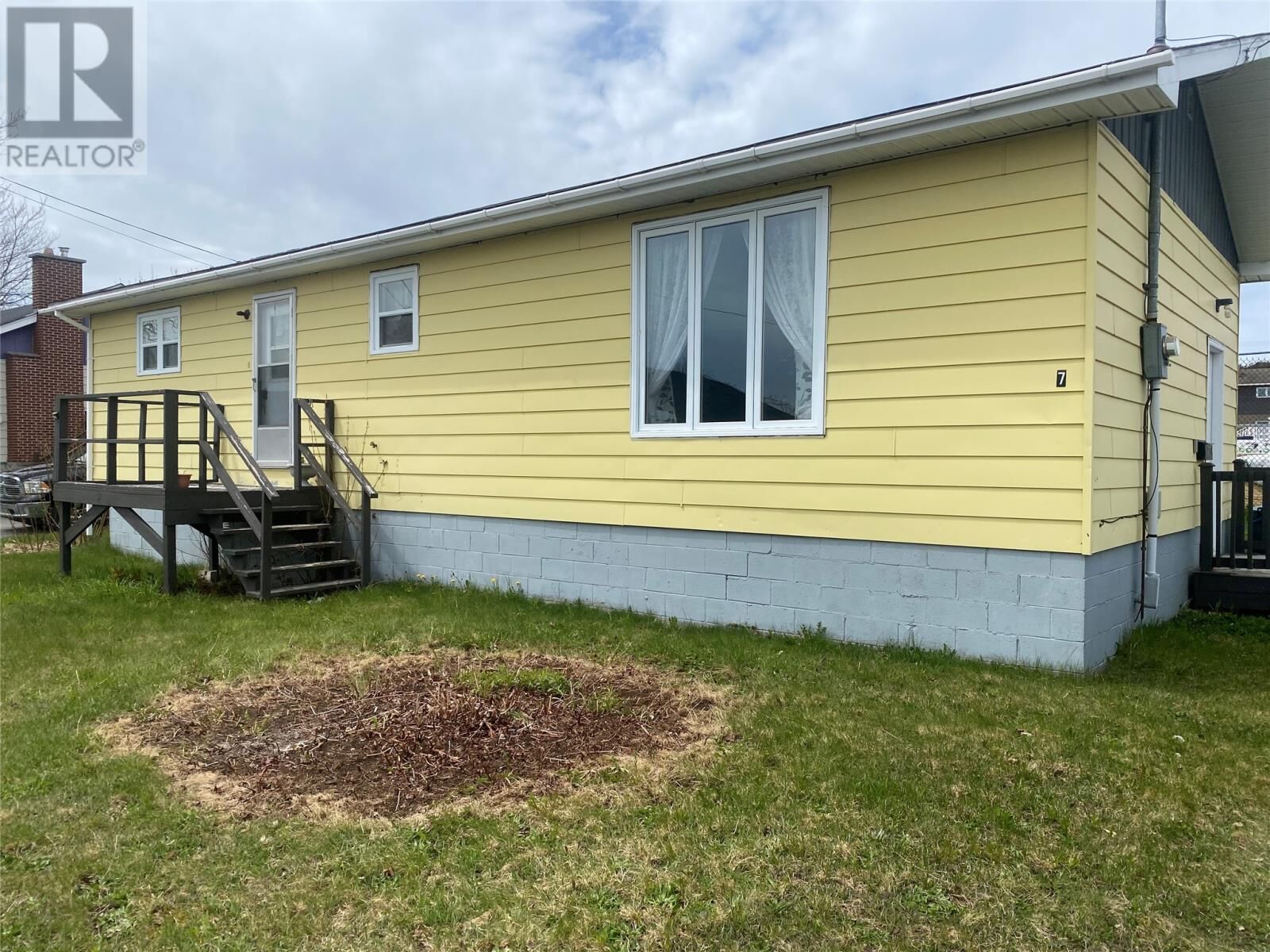 Property Photo:  7 Forest Avenue  NL A2N 1N2 