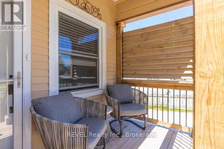 Property Photo:  83 Rodman Street  ON L2R 5C9 
