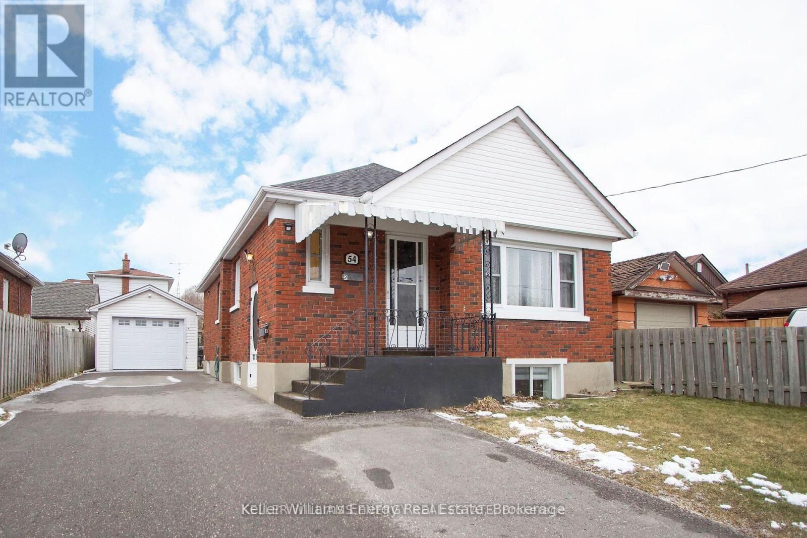 Property Photo:  54 Chadburn Street Bsmt  ON L1H 5T8 