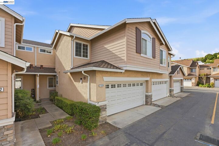 Property Photo:  7318 Bower Ln  CA 94568 