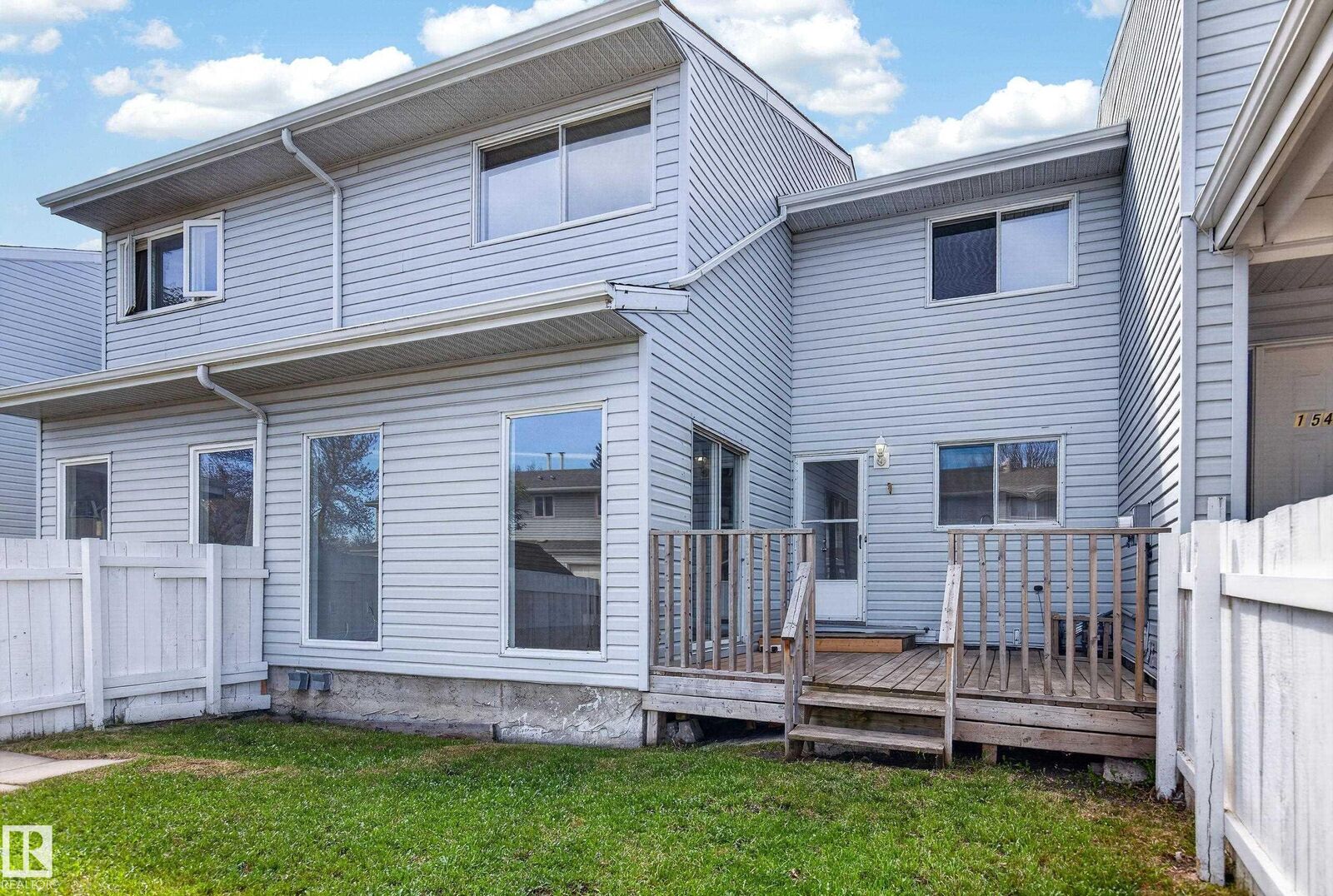 Property Photo: 156 Lee Ridge Road NW AB T6K 0M9