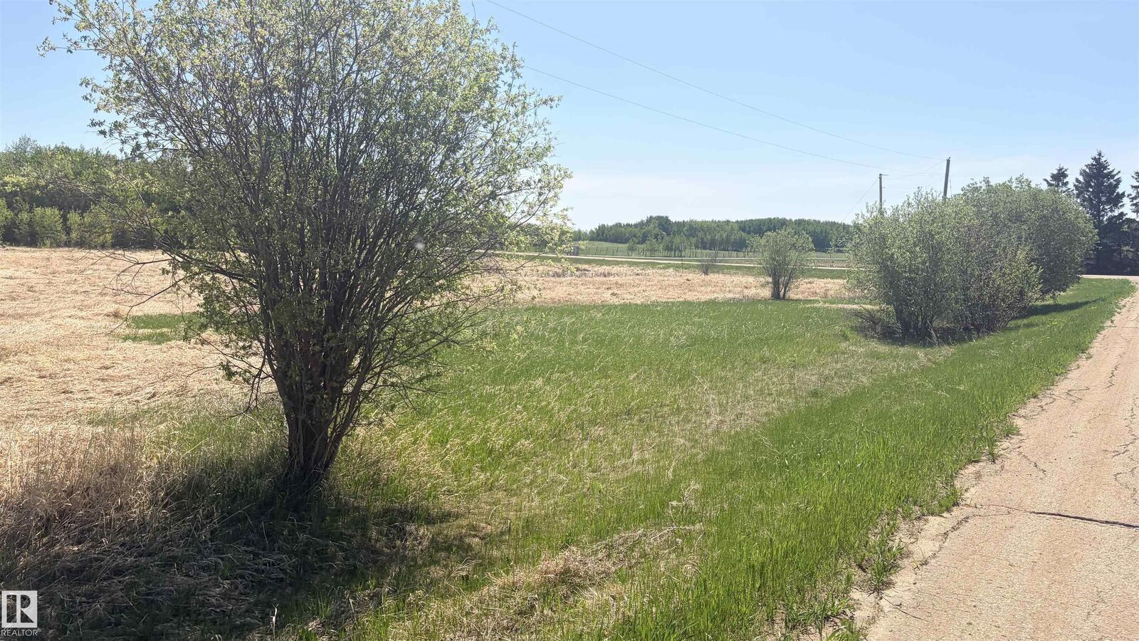 Property Photo:  20212 Twp Road 510 458  AB T8G 1E8 