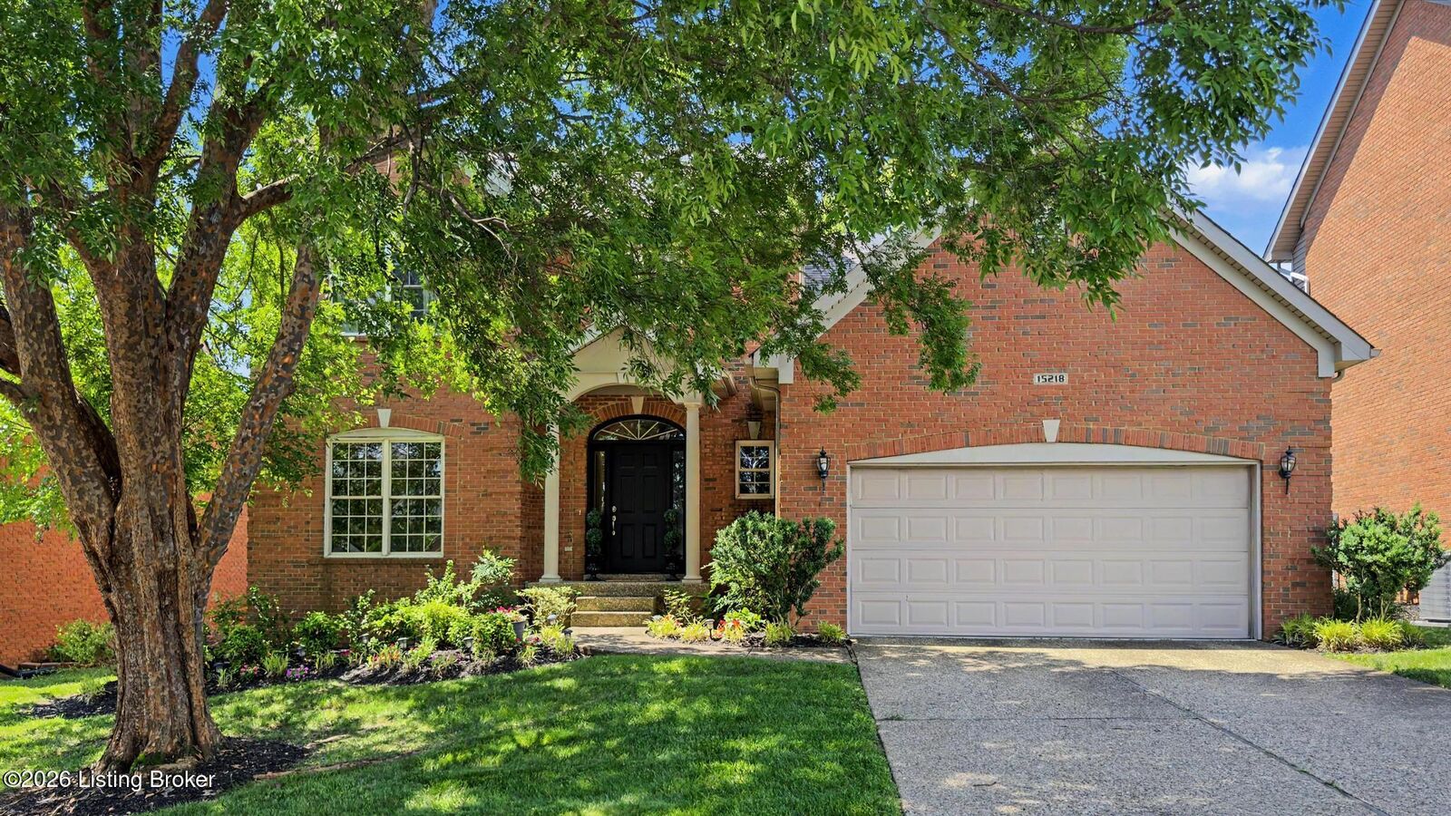 Property Photo: 15218 Abington Ridge Pl KY 40245
