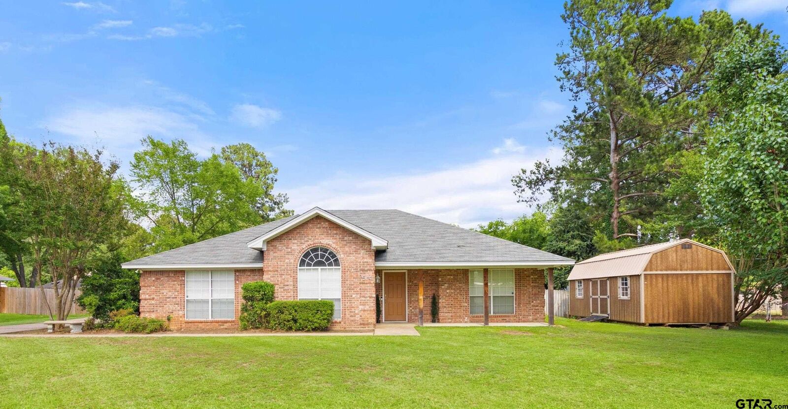 Property Photo: 514 Juanita TX 75758