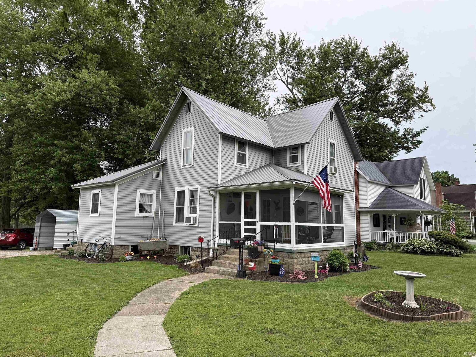 Property Photo:  406 N Main Street  IN 46567 