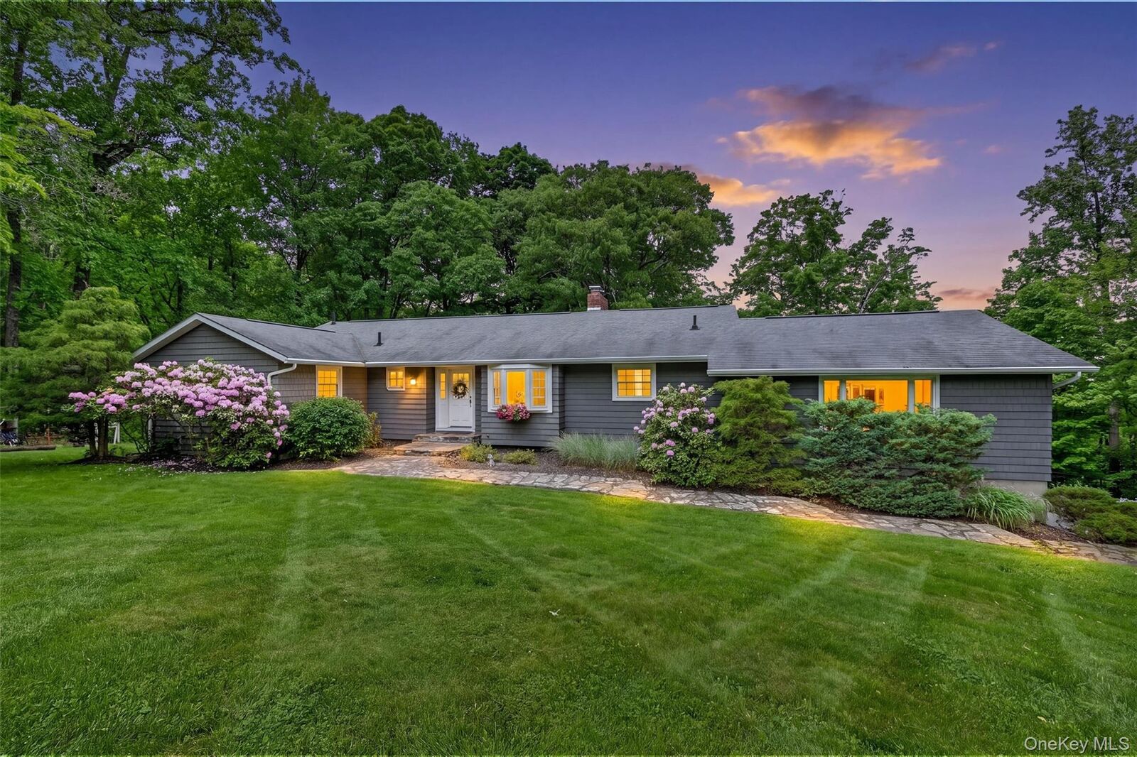Property Photo:  8 Mountain Brook Road  NY 12518 