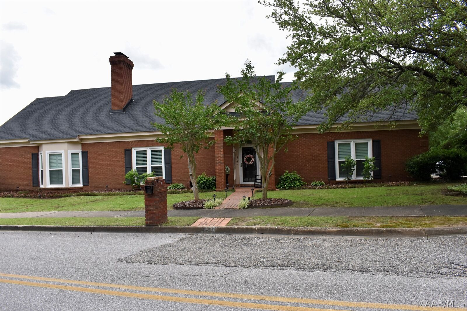 Property Photo: 1640 Cairnbrook Drive AL 36106