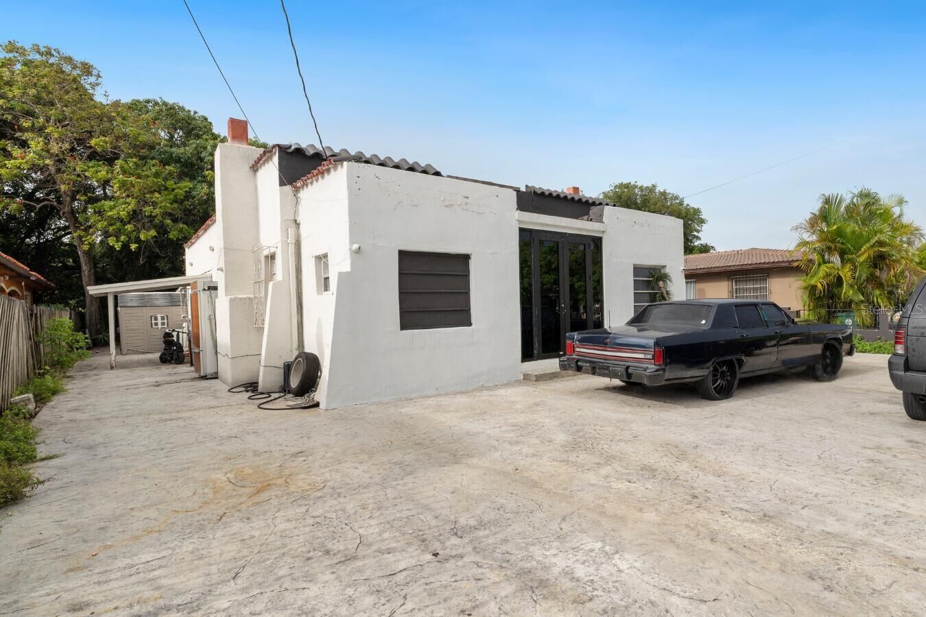 Property Photo:  1829 5th  FL 33125 