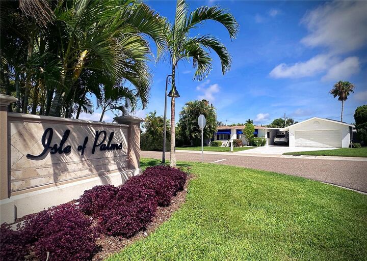 Property Photo: 155 112th Avenue A FL 33706