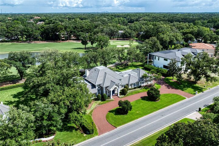 Property Photo:  16601 Avila Boulevard  FL 33613 
