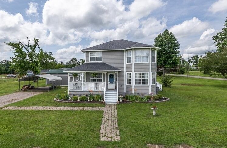 Property Photo: 411 Madison Ave W TN 38039-4207
