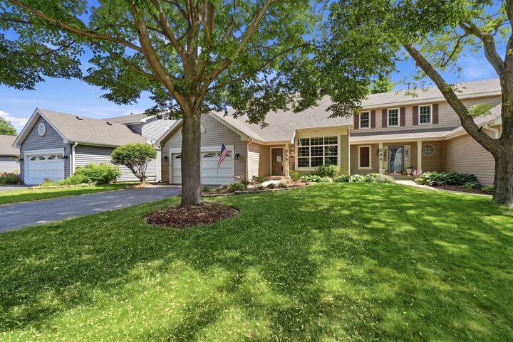 Property Photo:  546 Tewksbury Circle  IL 60543 