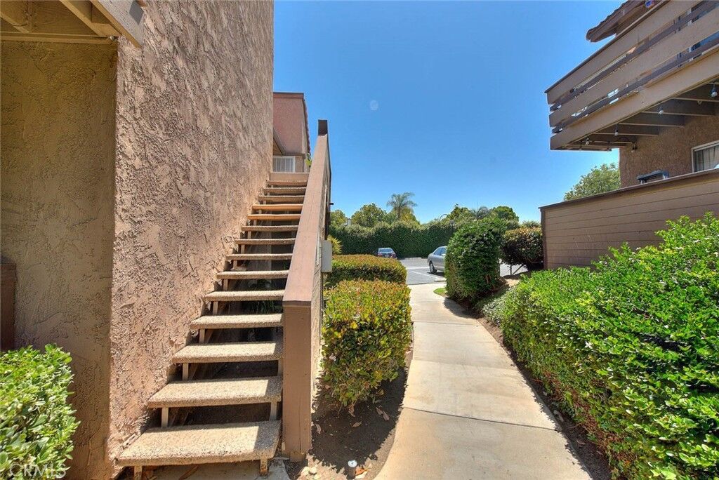 Property Photo:  1555 Border Avenue F  CA 92882 