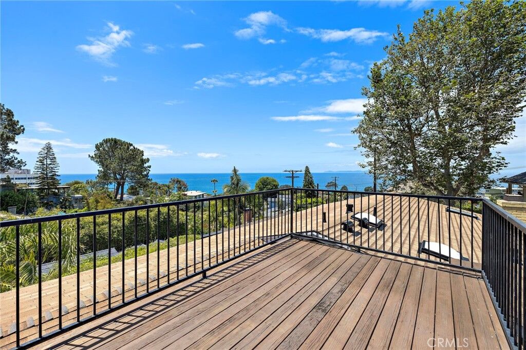Property Photo:  31706 Scenic  CA 92651 