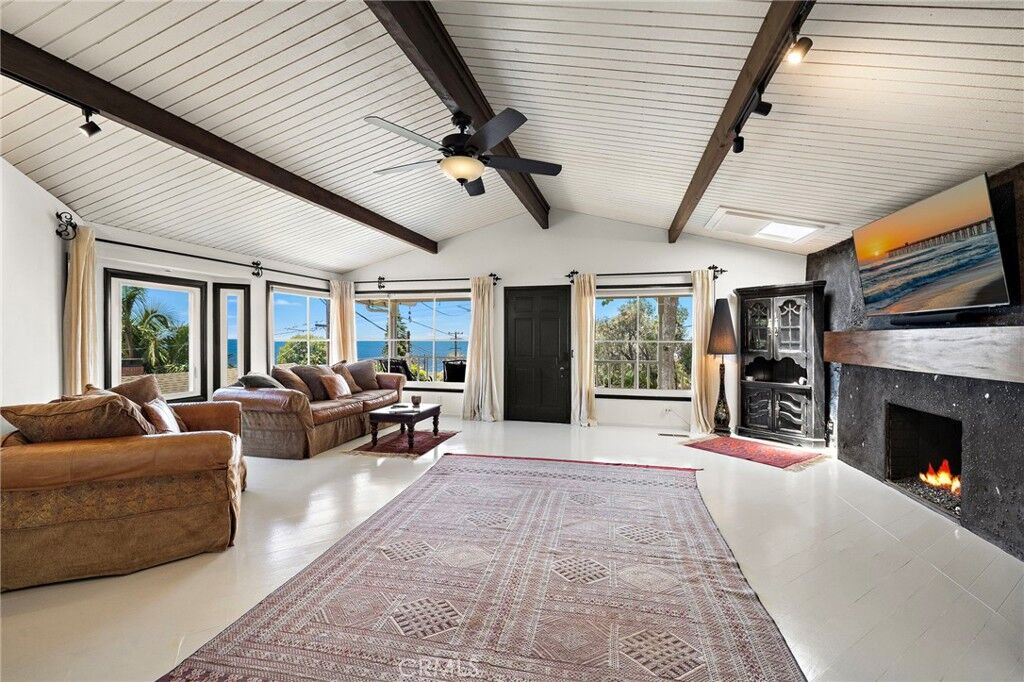 Property Photo:  31706 Scenic  CA 92651 