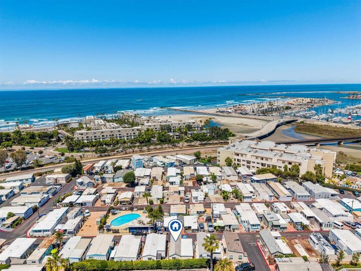 Property Photo:  900 N Cleveland Street 68  CA 92054 