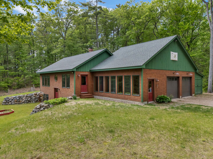 Property Photo: 75 Wardens Way ME 04076