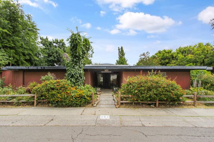Property Photo: 101 E 7th Street CA 95616