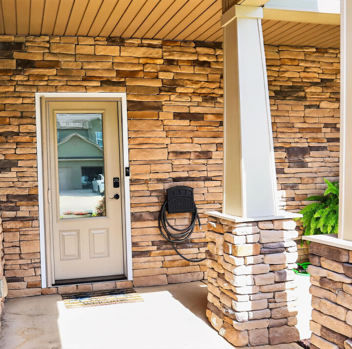 Property Photo:  1704 Sound Haven Court  FL 32566 