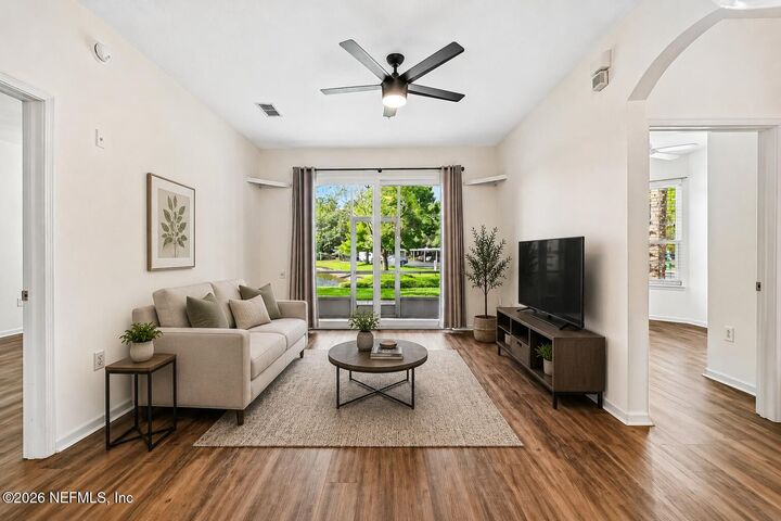 Property Photo:  10550 Baymeadows Road 303  FL 32256 