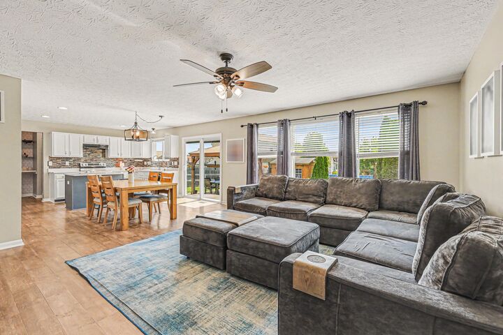 Property Photo:  174 Ridgewood Drive  KY 41001 