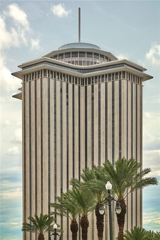 Property Photo: 2 Canal Street 2903 LA 70130