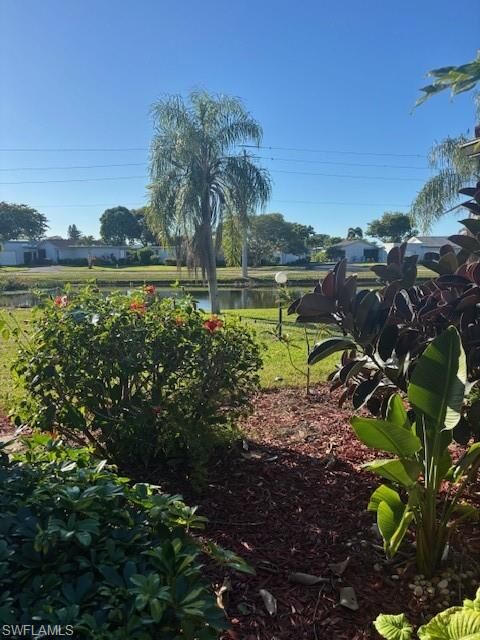 Property Photo: 2093 Pine Isle Ln 2093 FL 34112