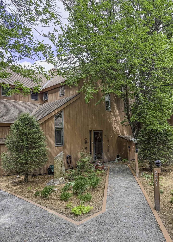 Property Photo:  827 Covered Bridge Lane  NH 03753 