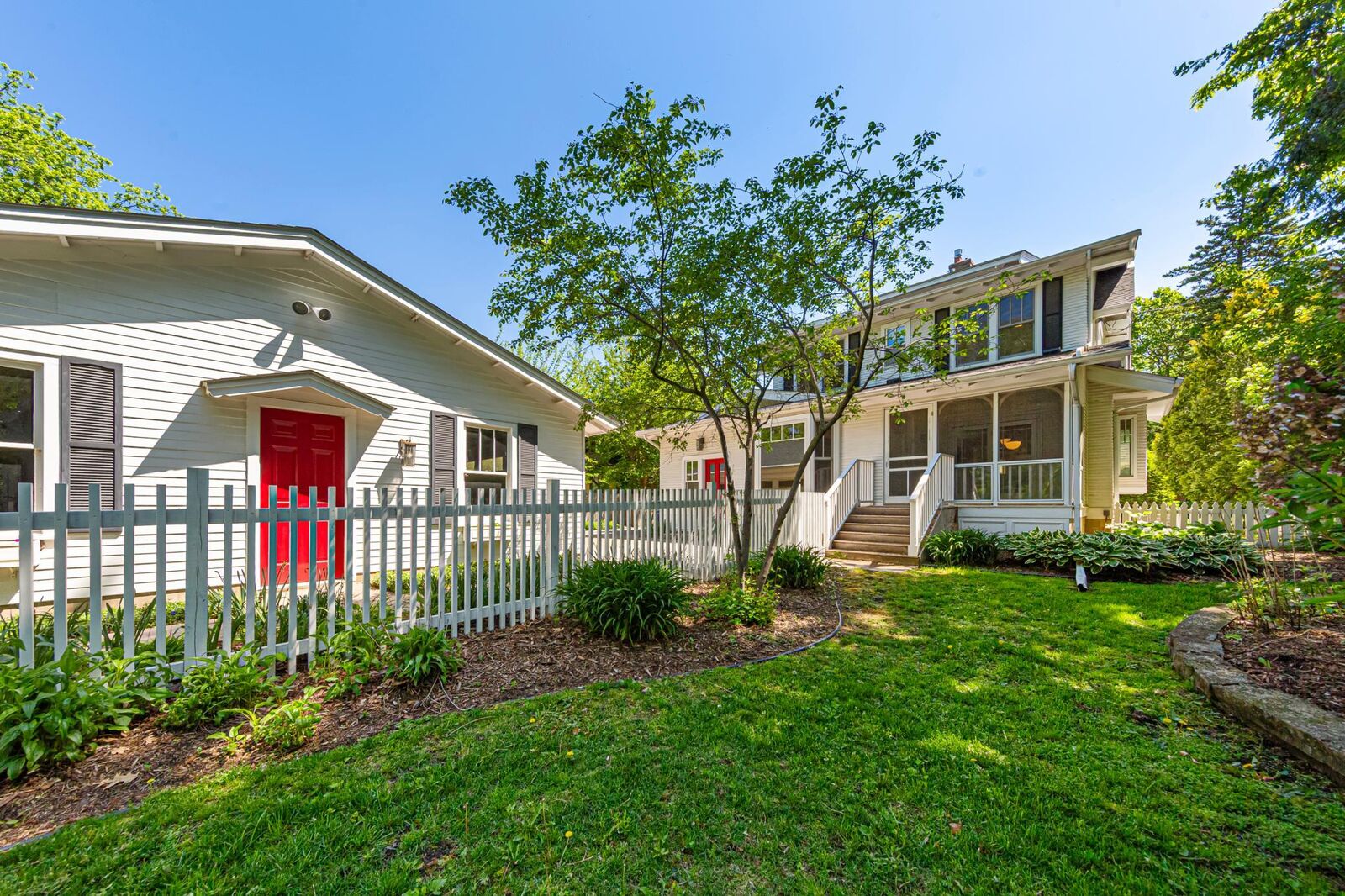 Property Photo:  315 Manitou Street N  MN 55057 