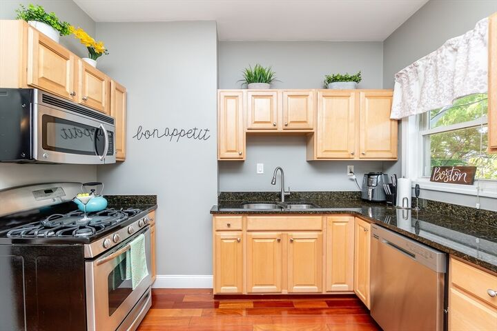 Property Photo: 59 W 7th St 3 MA 02127
