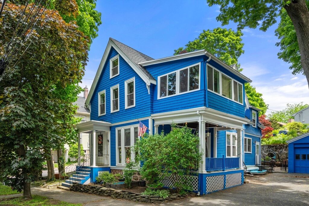 Property Photo:  9 Sheridan Road  MA 01907 