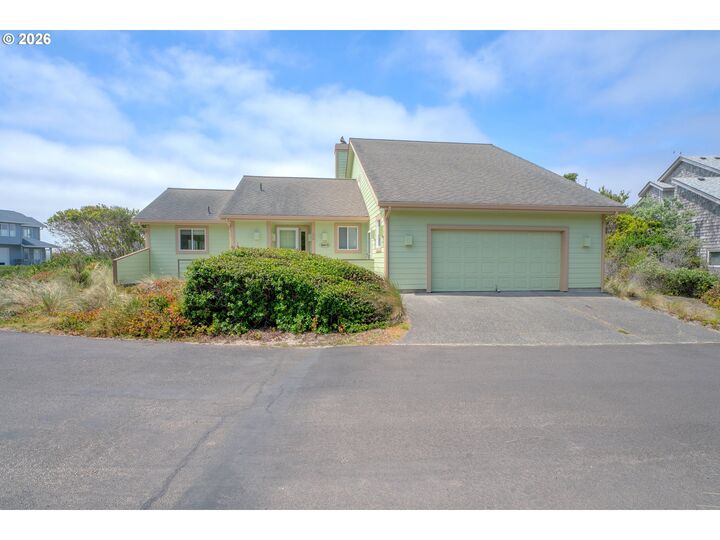 Property Photo:  88878 Shoreline Dr  OR 97439 