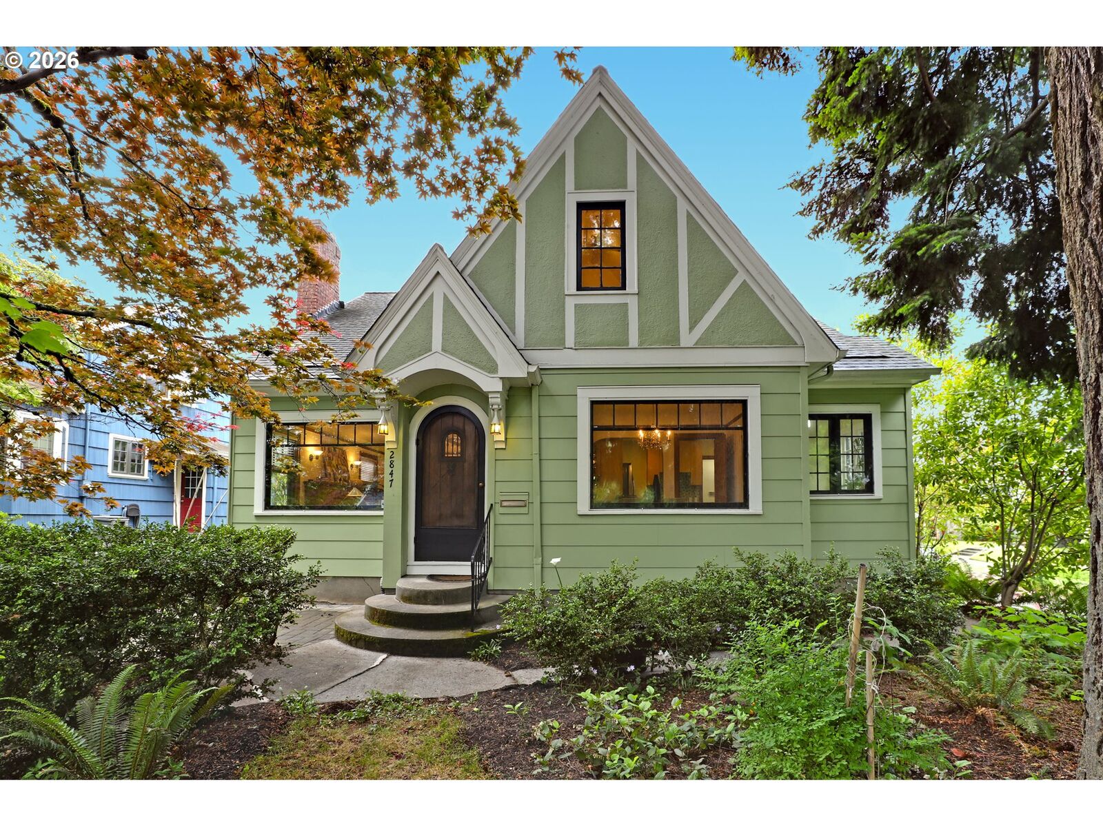 Property Photo: 2847 NE 31st Ave OR 97212