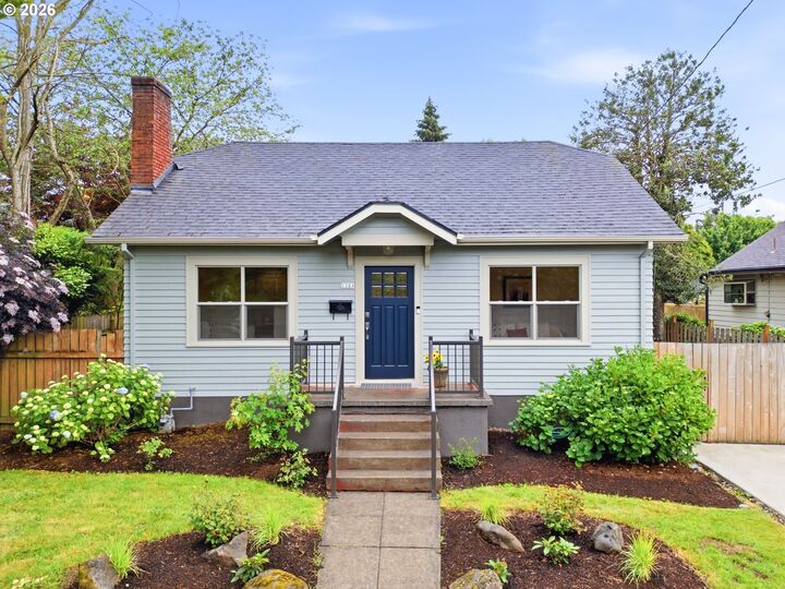 Property Photo: 1584 N Prescott St OR 97217