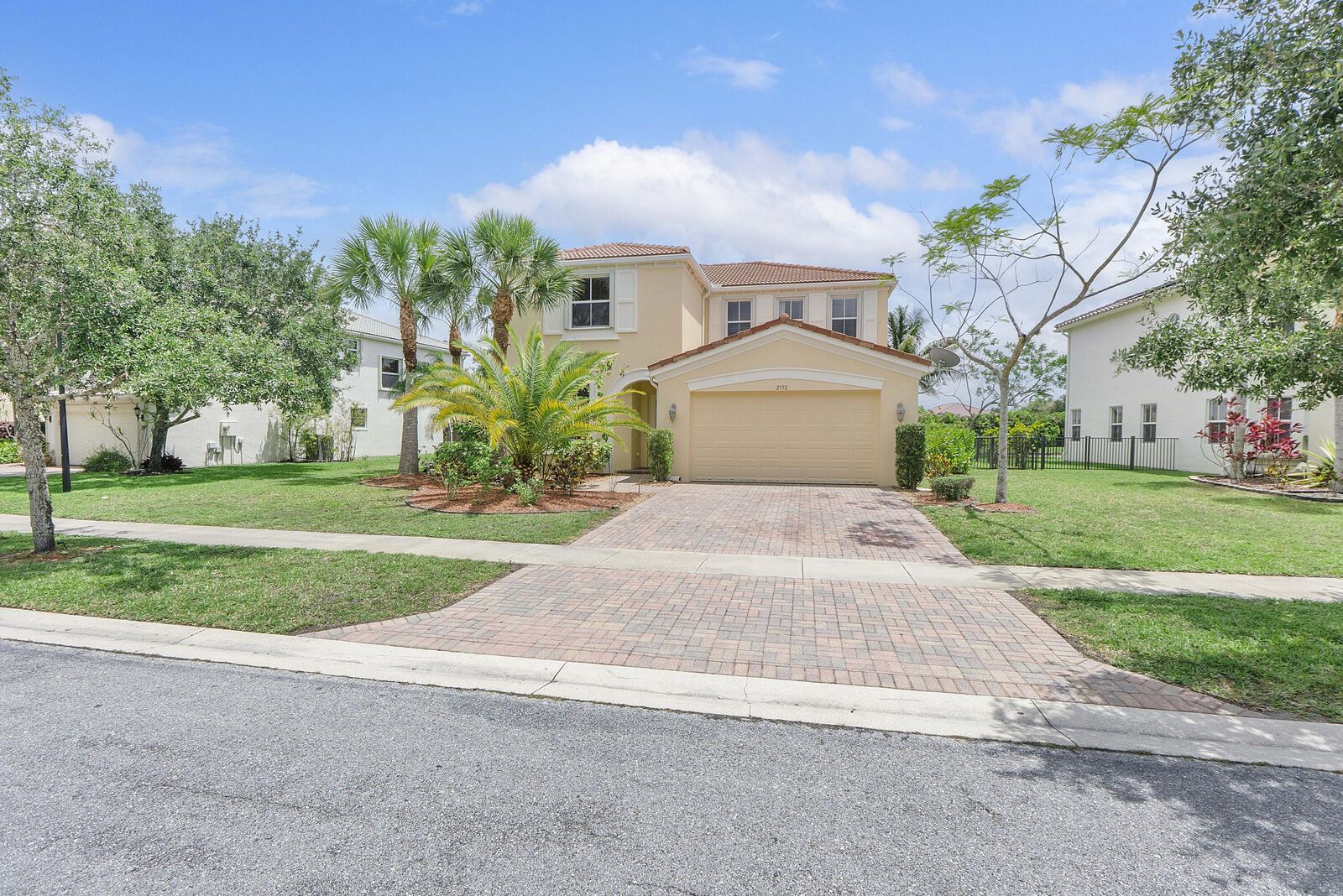 Property Photo:  2392 Bellarosa Circle  FL 33411 