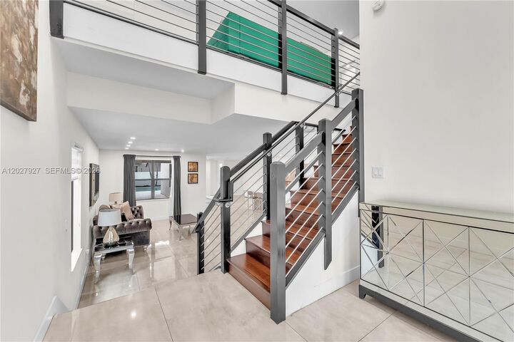 Property Photo:  10250 NW 76th Ter  FL 33178 