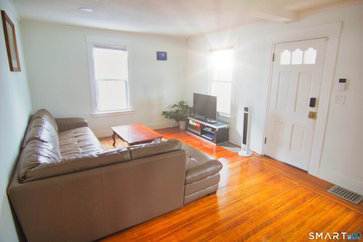 Property Photo:  124 Richards Street  CT 06516 
