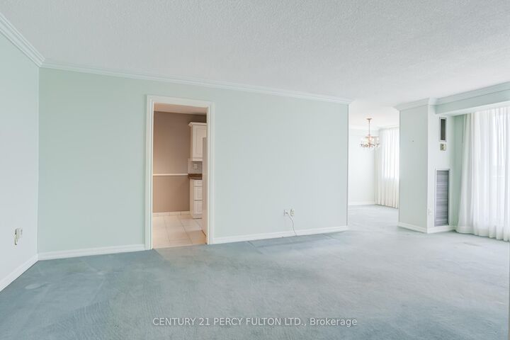 Property Photo: 121 Trudelle Street 608 ON M1J 3K4