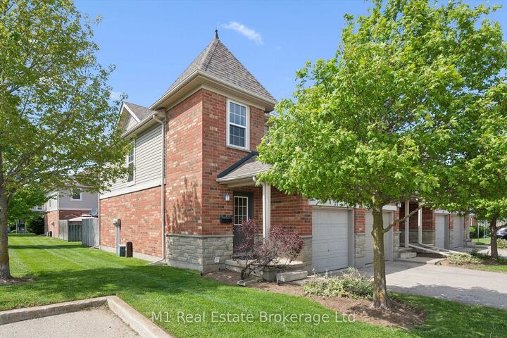 Property Photo: 124 Gosling Gardens 27 ON N1G 5K6